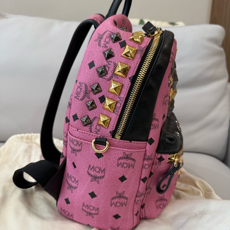 MCM粉紅色雙肩包-1