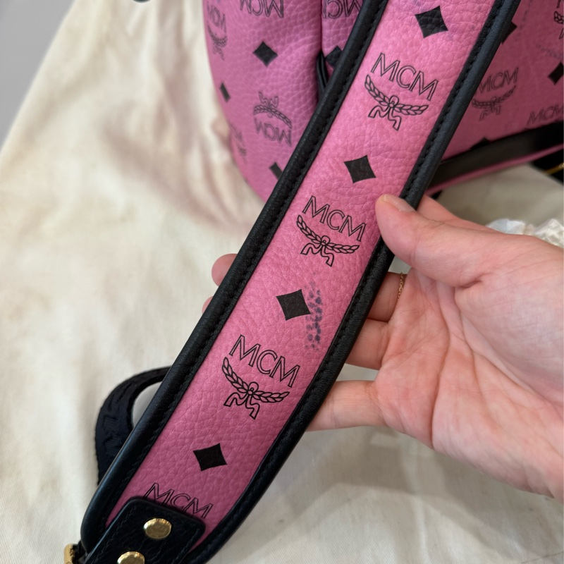 MCM粉紅色雙肩包-16