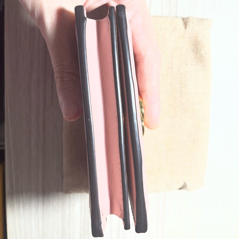 Gucci 粉色短夾（大全配含紙袋）-14