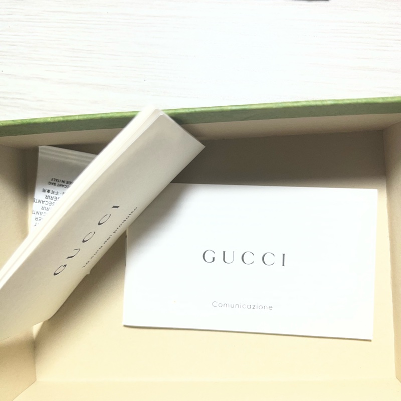 Gucci 粉色短夾（大全配含紙袋）-23