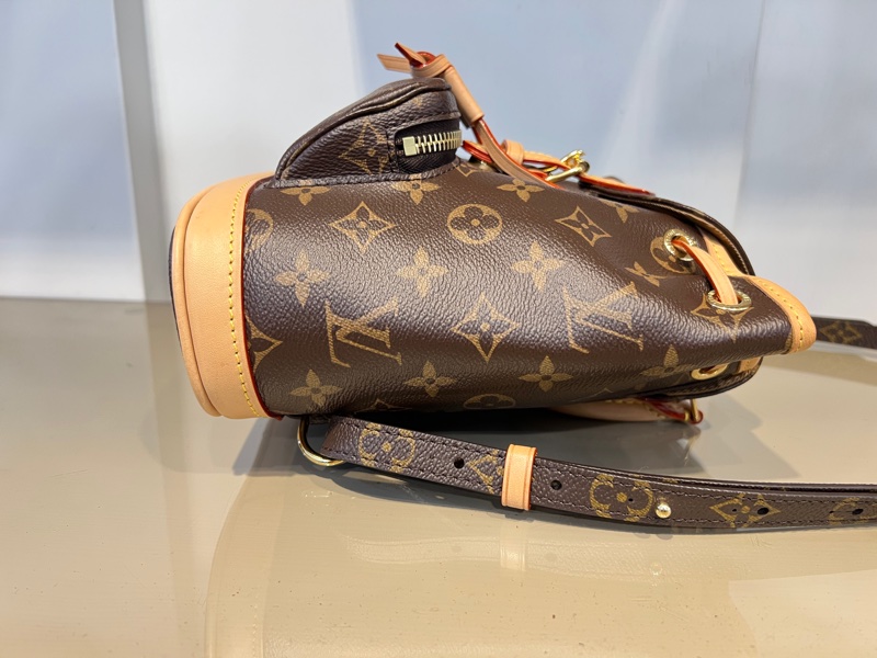 LV 原花Mintsouris Mini金釦下蓋束口手提後背包-2