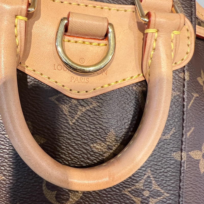 LV 原花Mintsouris Mini金釦下蓋束口手提後背包-18