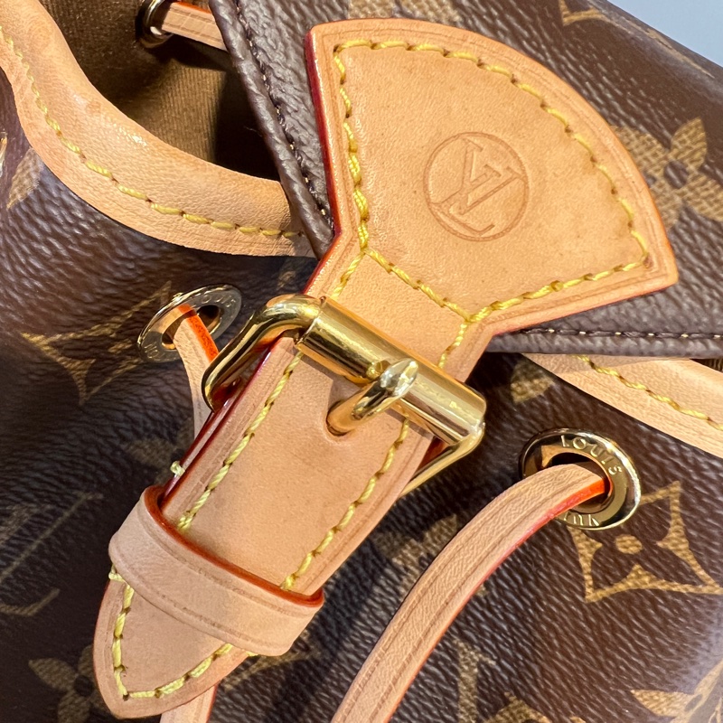 LV 原花Mintsouris Mini金釦下蓋束口手提後背包-20