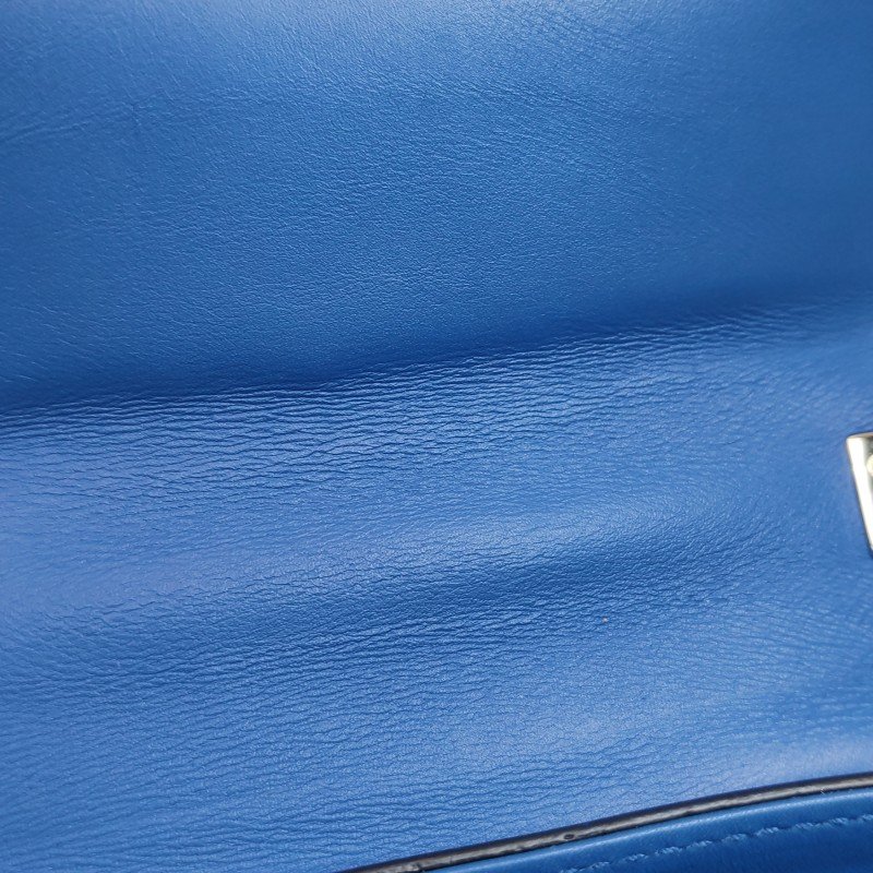 Bvlgari Serpenti Viper牛皮純色字母Logo斜挎包單肩包-17