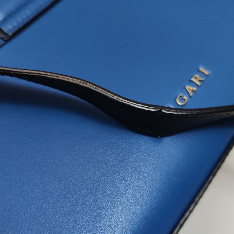 Bvlgari Serpenti Viper牛皮純色字母Logo斜挎包單肩包-19