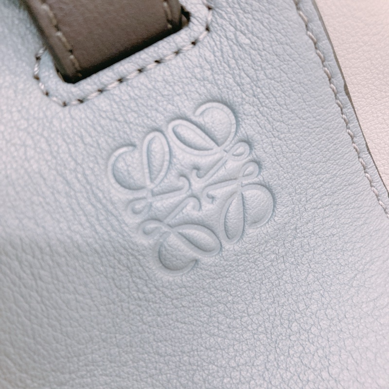 MS0464 LOEWE 羅威小號兩用拉鍊式包包HAMMOCK SMALL CALFSKIN-4