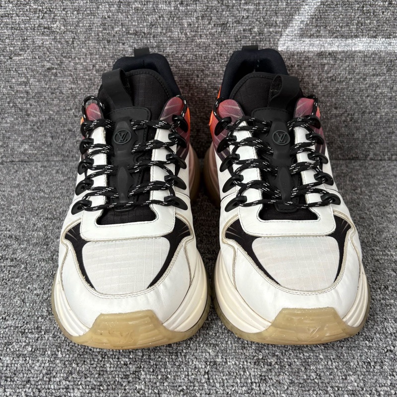 二手 LV 橙白色皮面網面運動鞋 @41碼-1