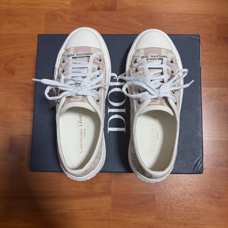 Dior滿印厚底鞋Walk'n'Oblique刺繡粉 尺碼：36碼 99新成色-3