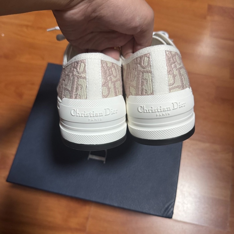 Dior滿印厚底鞋Walk'n'Oblique刺繡粉 尺碼：36碼 99新成色-4