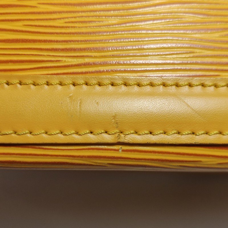 Louis Vuitton(LV)Lussac牛皮純色中古單肩包-12