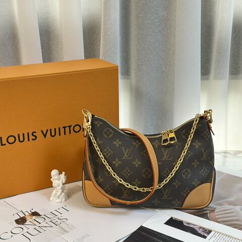 LOUIS VUITTON Boulogne牛角包 - PM