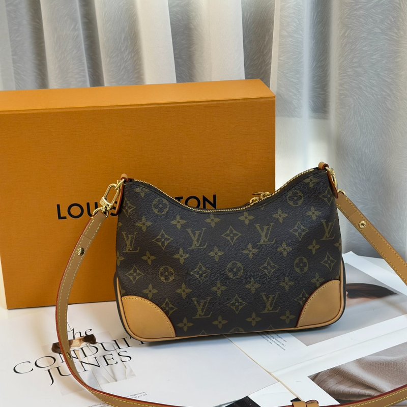 LOUIS VUITTON Boulogne牛角包 - PM-3