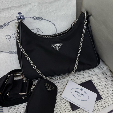 Prada 黑色尼龍三合一hobo包