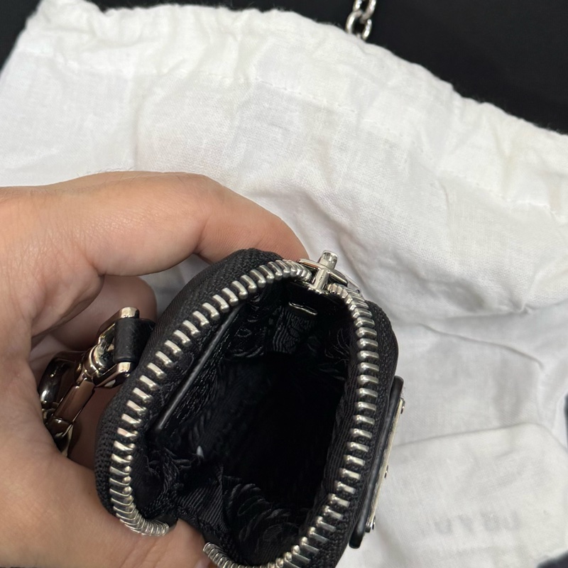 Prada 黑色尼龍三合一hobo包-14