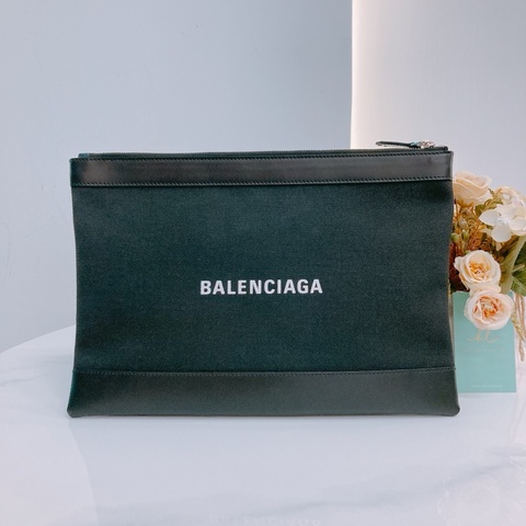 MS0466 BALENCIAGA 巴黎世家拉鍊手拿包包BLACK CLIP POUCH 32CM CANVAS