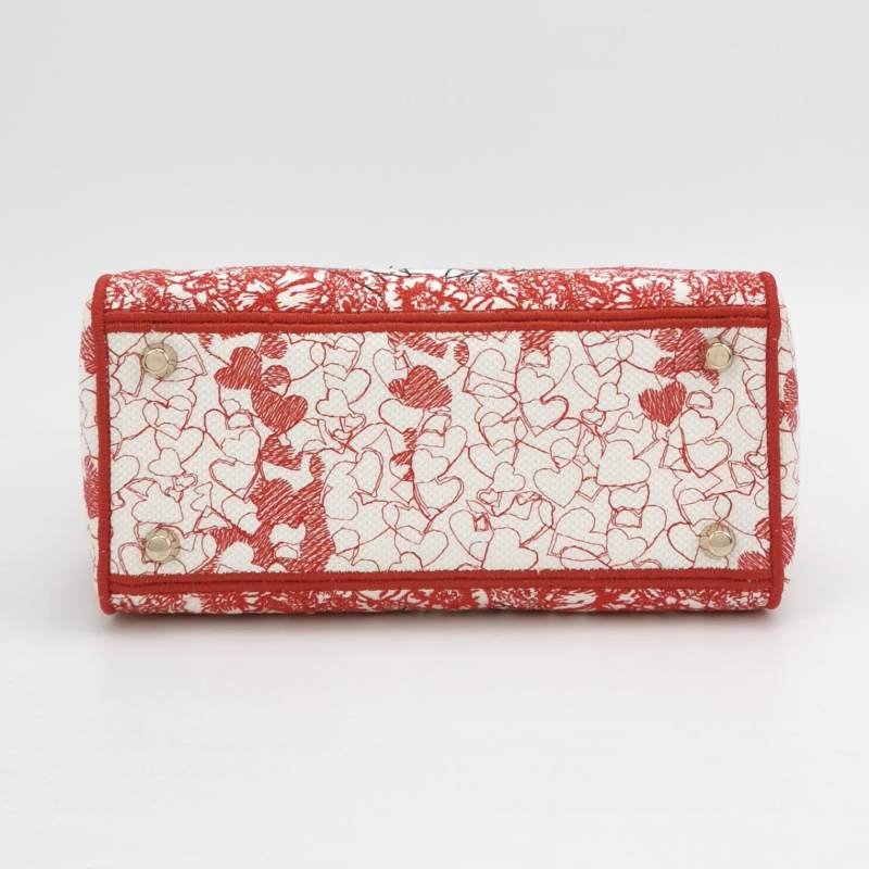 Dior Lady Dior戴妃包中號帆布愛心刺繡字母Logo吊飾斜挎包單肩包-5