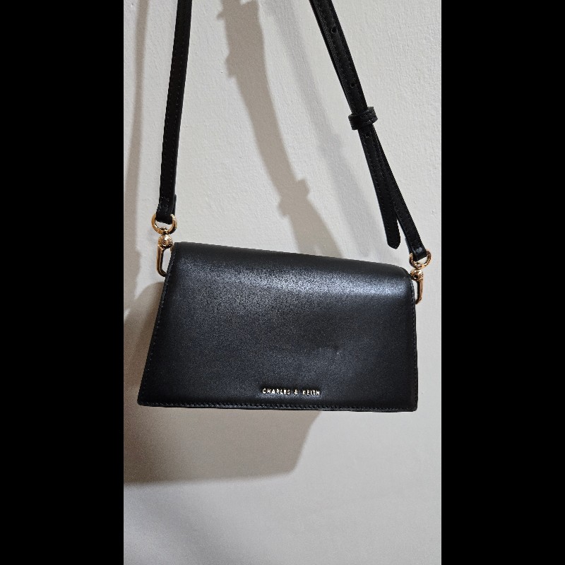 charles&keith斜背包-6