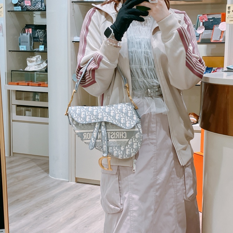 CHRISTIAN DIOR迪奧亞麻灰馬鞍包 OBLIQUE SADDLE BAG [UNUSED]-1
