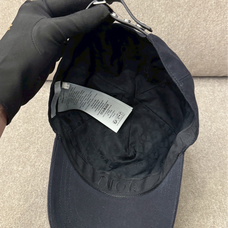 DIOR黑色草寫帽子-3