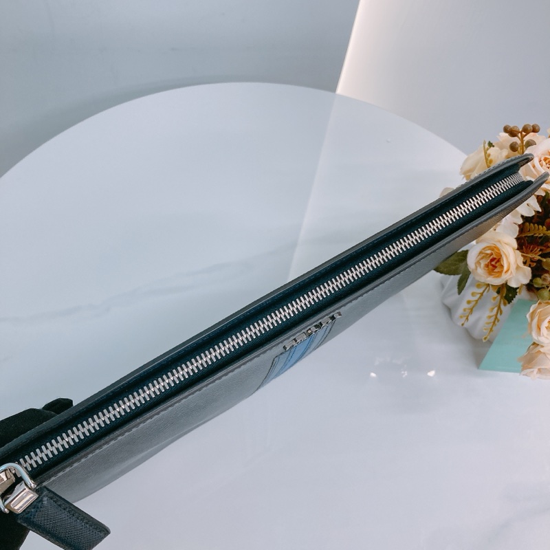 MS0467 PRADA 哥普拉十字皮紋手拿包包CLUTCH 33CM SAFFIANO CALFSKIN-5