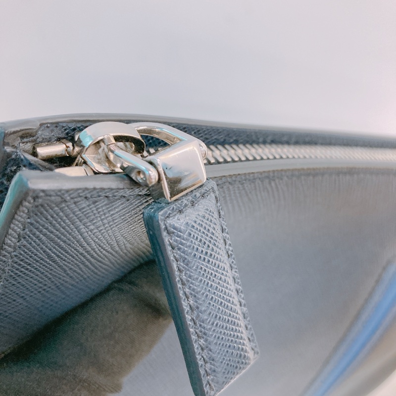 MS0467 PRADA 哥普拉十字皮紋手拿包包CLUTCH 33CM SAFFIANO CALFSKIN-16