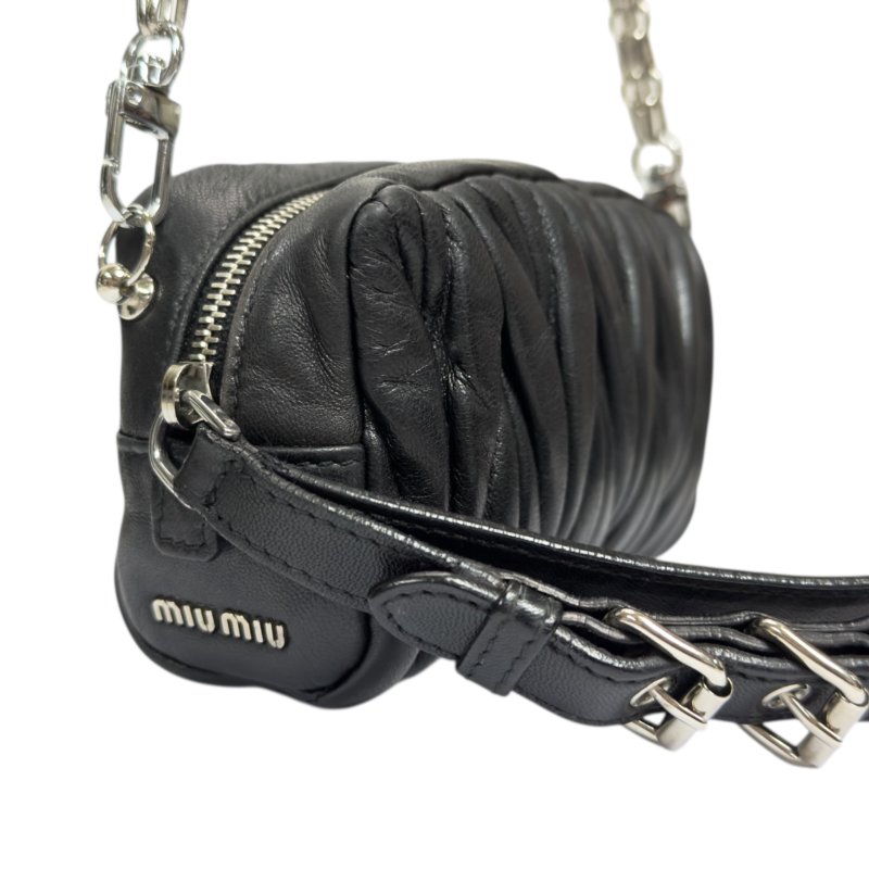 MIU MIU *自加鏈＞送無品牌扣＋無品牌鏈帶* 斜揹 迷你小包-2