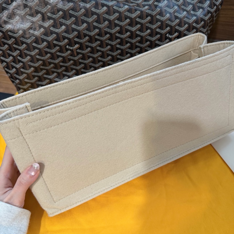 Goyard Saint Louis PM Bag 黑色-12