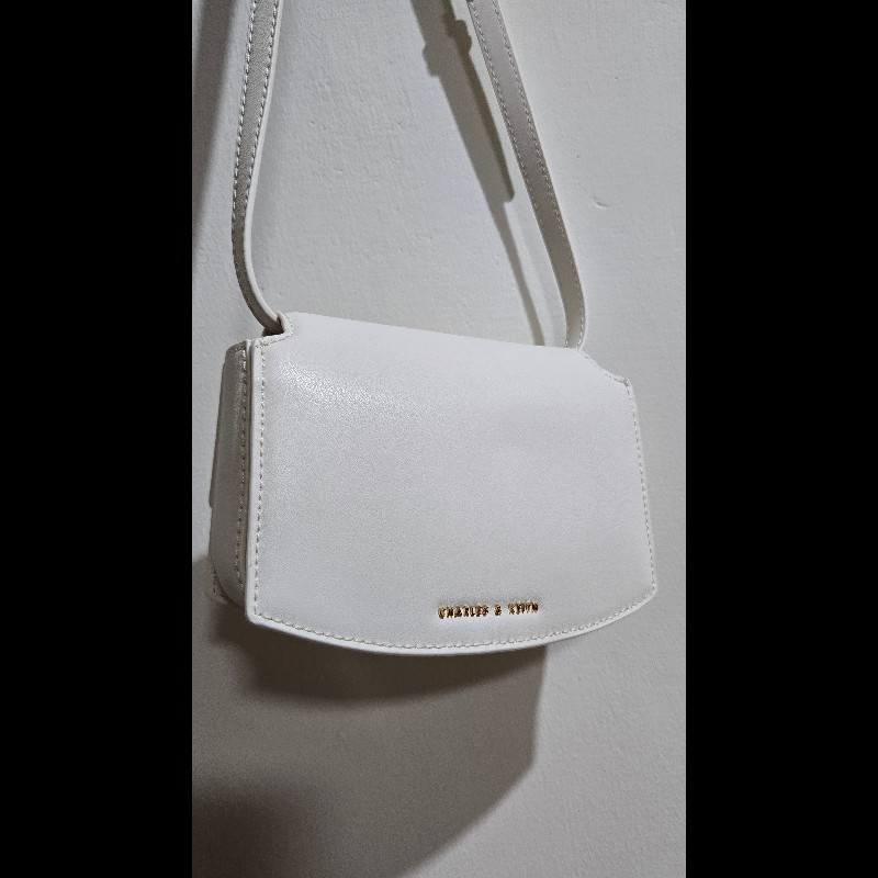 Charles&keith斜背包-6