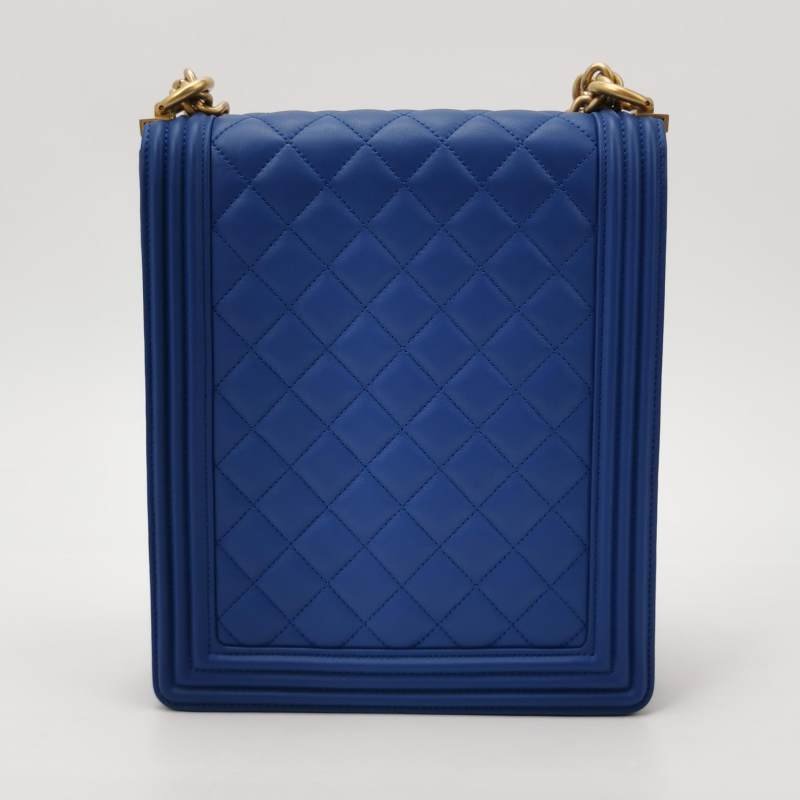 Chanel Boy Bag牛皮純色菱格絎縫方形雙C鎖扣單肩包-4