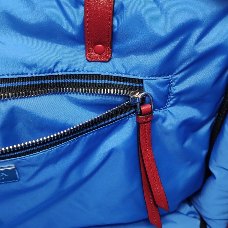 Prada羊皮拼色字母Logo拉鏈單肩包-10