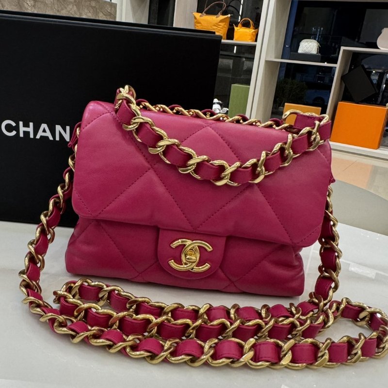*SHIHNA名牌精品* CHANEL 桃紅色小羊皮金扣口蓋包-0