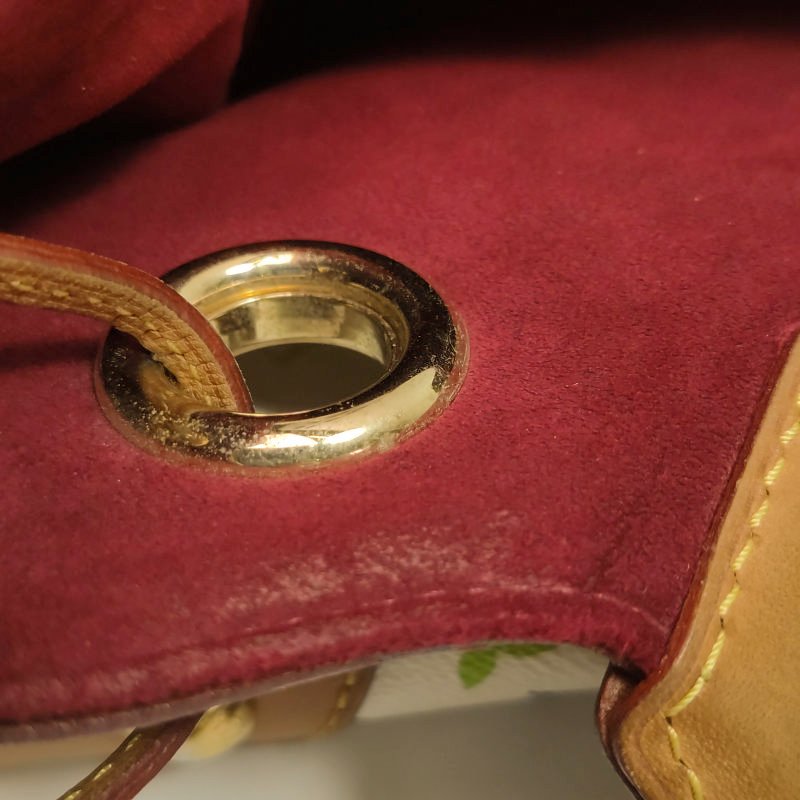 Louis Vuitton(LV)Ursula中號植鞣革白三彩推鎖搭扣包單肩包-8