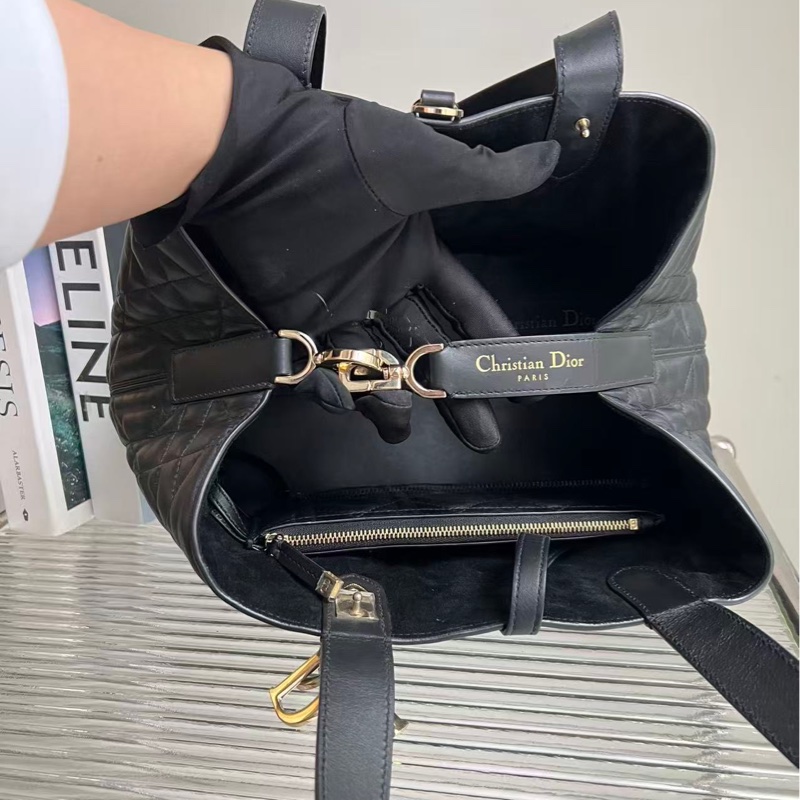 98新Dior 迪奧 Toujours Bag 中型 菜籃 黑色 可調式手把 又颯又慵懶-6