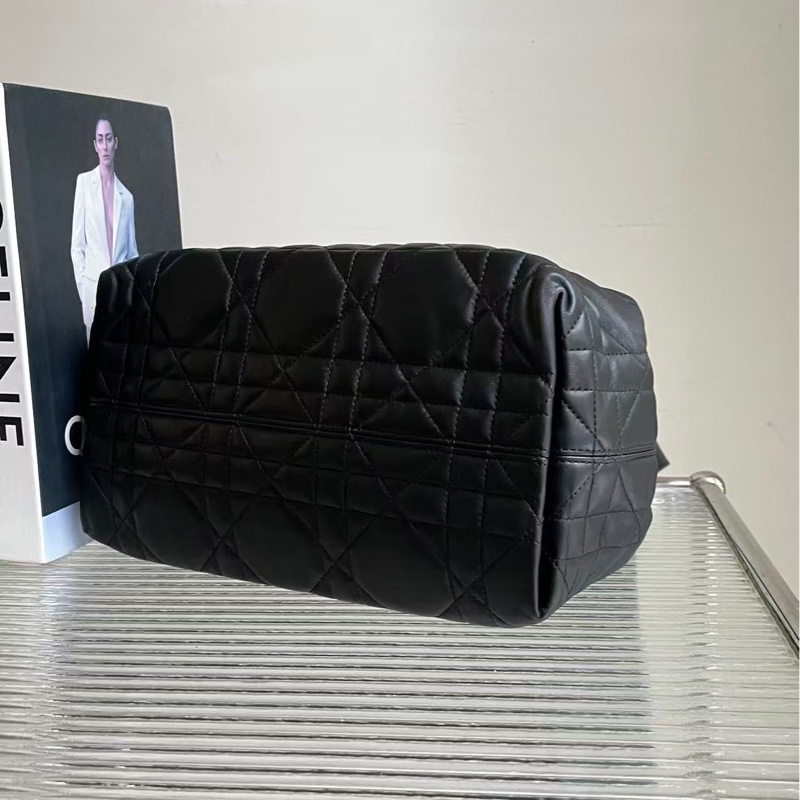 98新Dior 迪奧 Toujours Bag 中型 菜籃 黑色 可調式手把 又颯又慵懶-8