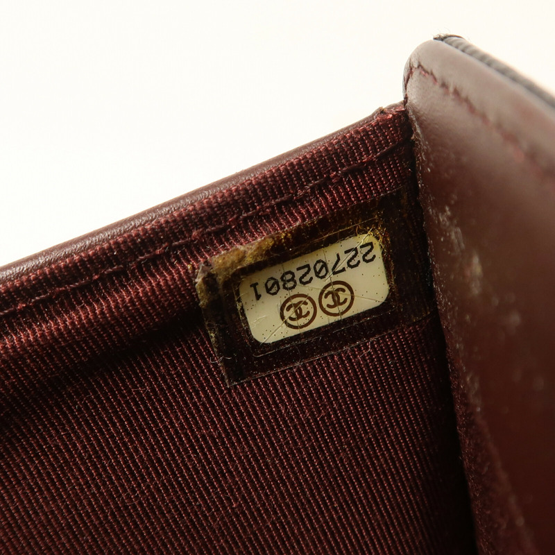 CHANEL 牛皮皮革Classic Long Wallet銀扣長錢包-15