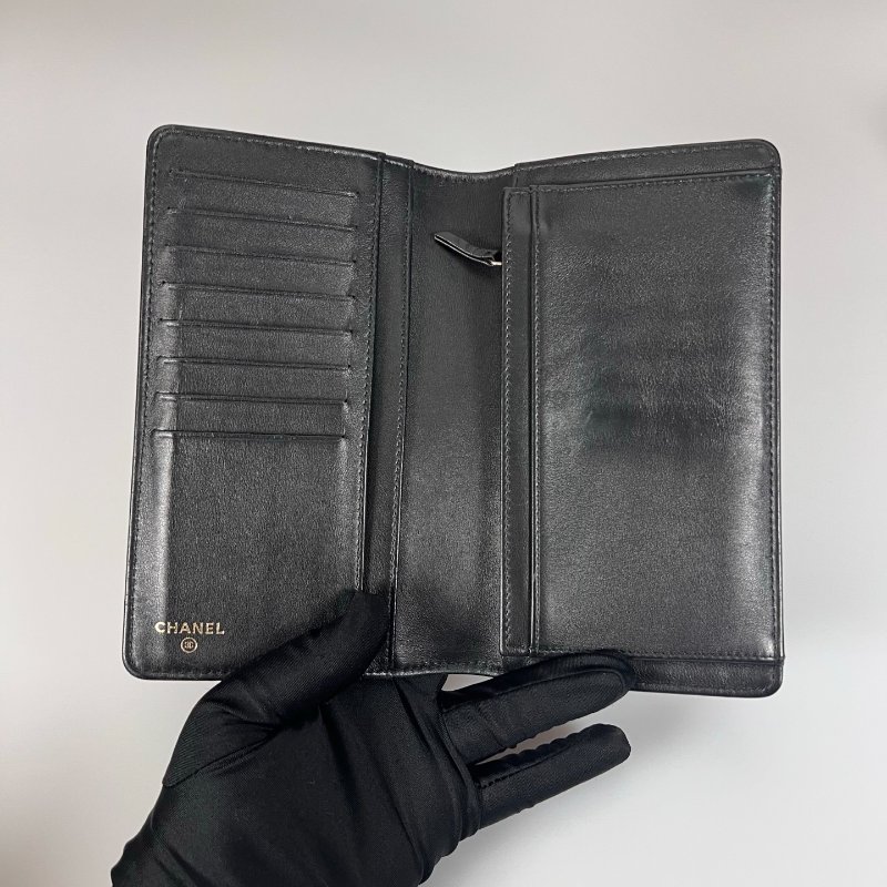 CHANEL BOY對開長夾羊皮黑 24開-2