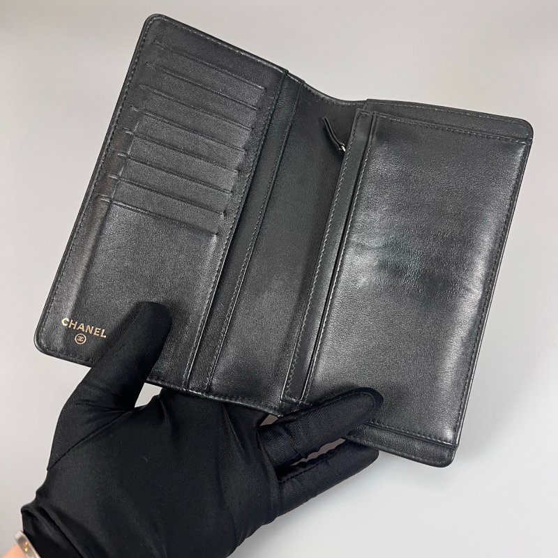 CHANEL BOY對開長夾羊皮黑 24開-3