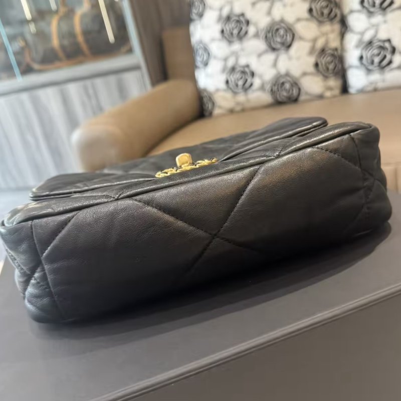 *SHIHNA名牌精品* CHANEL 黑色金扣 羊皮 19口蓋包-3