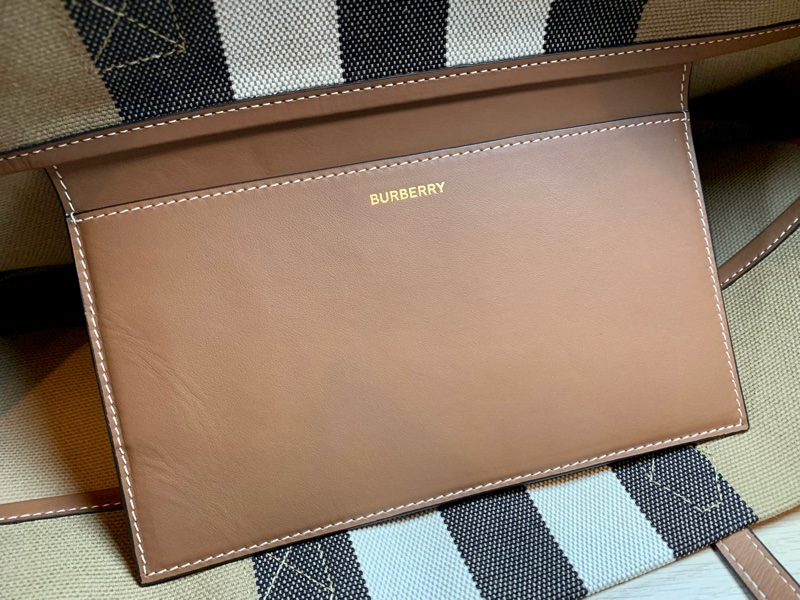 Burberry 經典格紋帆布托特包 80840471-5