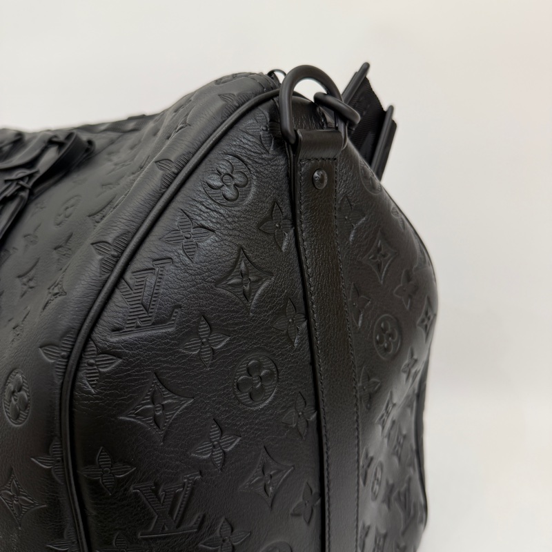 LV 黑牛皮壓紋黑釦Keepall 50手提斜背旅行袋M44810-4