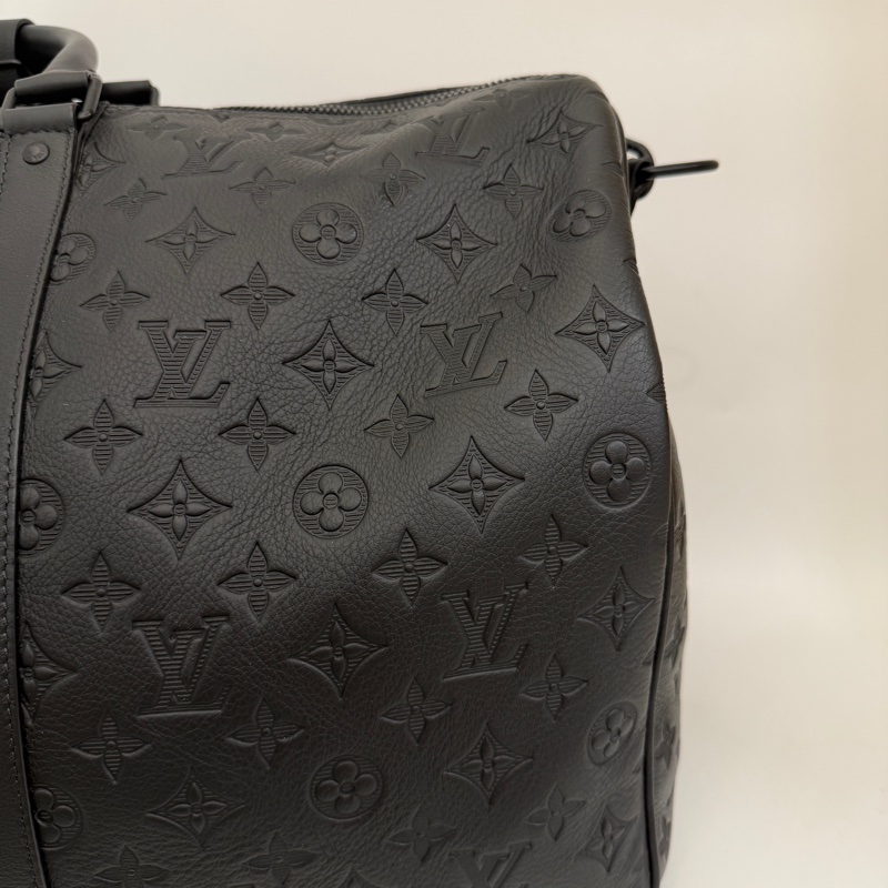 LV 黑牛皮壓紋黑釦Keepall 50手提斜背旅行袋M44810-12