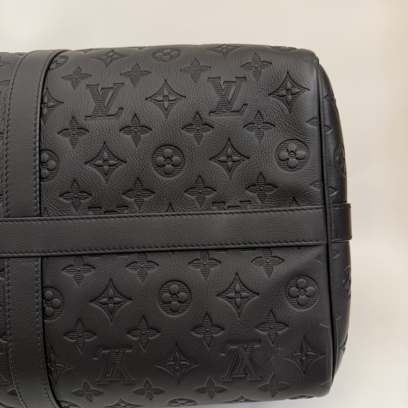 LV 黑牛皮壓紋黑釦Keepall 50手提斜背旅行袋M44810-16