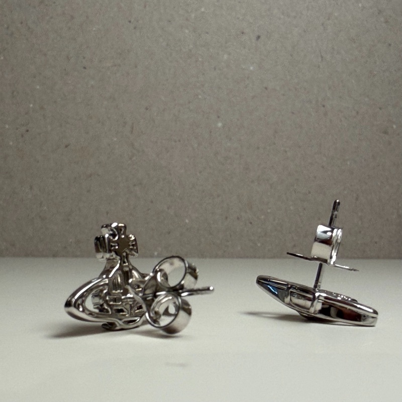 Vivienne Westwood🪐基本款 經典土星 日常耳環Suzie-4