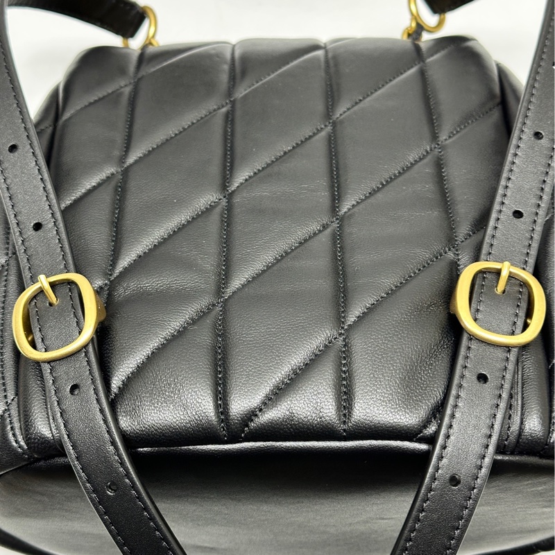 Coach專櫃款Tabby小香風後背包黑色-10