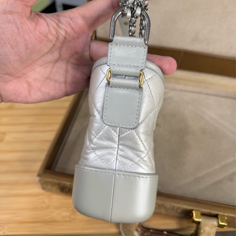 上架中🔑Chanel 珍珠灰菱格小款流浪包-11