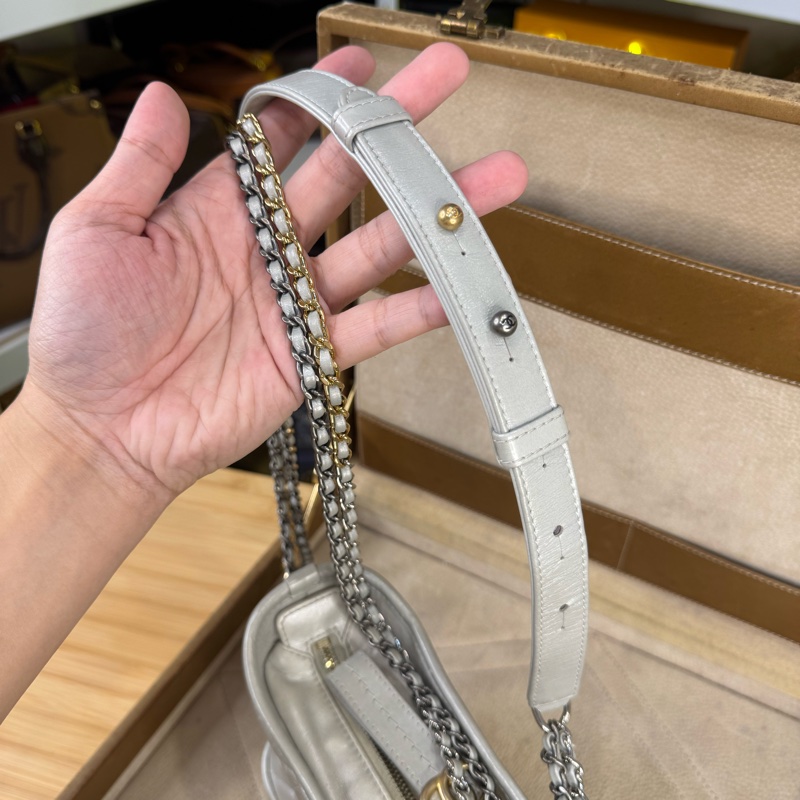 上架中🔑Chanel 珍珠灰菱格小款流浪包-14