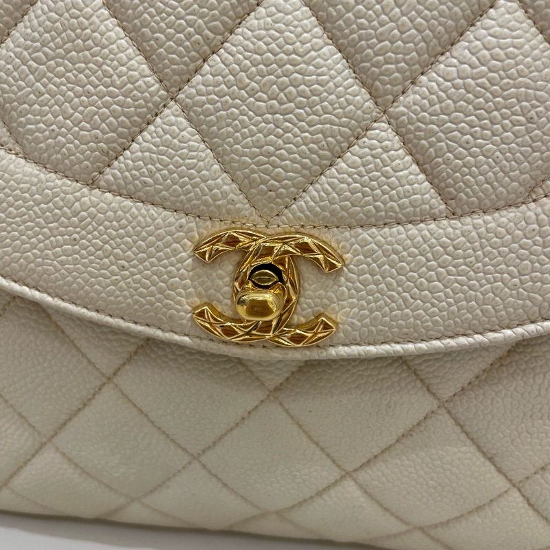 Chanel Vintage 荔枝皮奶茶色金球雕花鏈條包-2