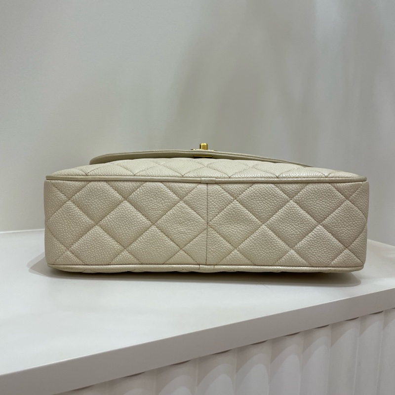 Chanel Vintage 荔枝皮奶茶色金球雕花鏈條包-4