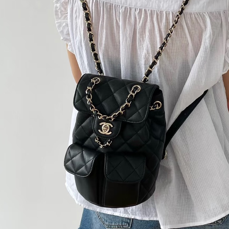 CHANEL黑金粒紋牛皮束口雙口袋後背包AS3290-0