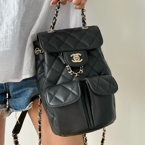 CHANEL黑金粒紋牛皮束口雙口袋後背包AS3290
